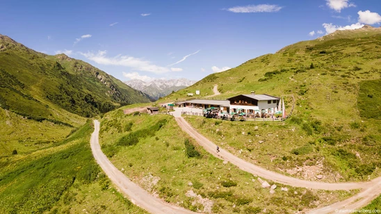 Alpe Rossfall mountain hut